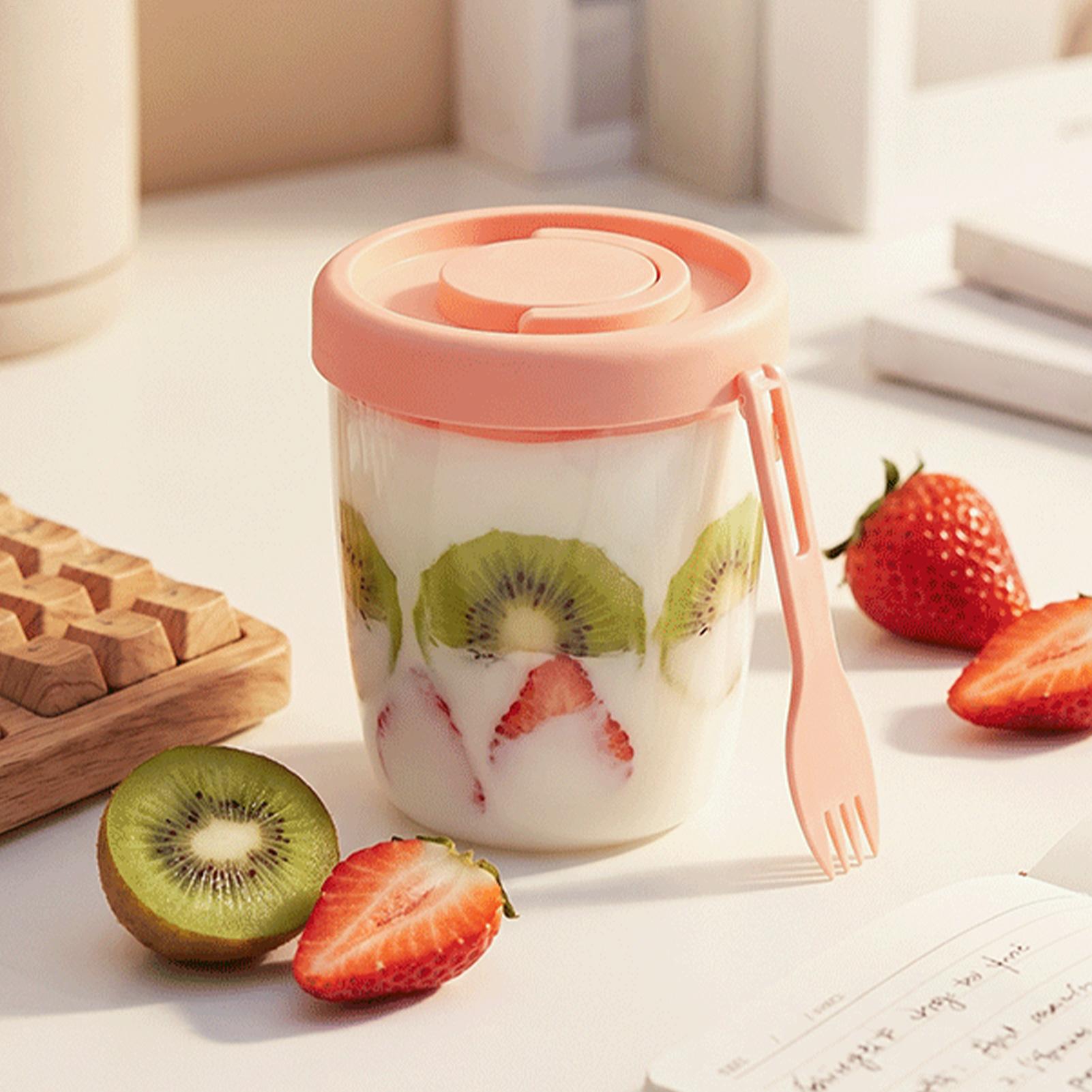 Meal Prep Jar - ถ้วยโยเกิร์ตพร้อมฝาปิด ถ้วยสลัดแบบสองชั้น ภาชนะใส่ข้าวโอ๊ตแบบพกพา ป้องกันการรั่วซึม พร้อมส้อมและที่จับ ถ้วยผลไม้